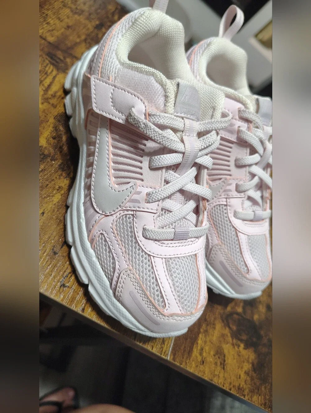 Nike Kids Pink Vomero 5 Size 13c